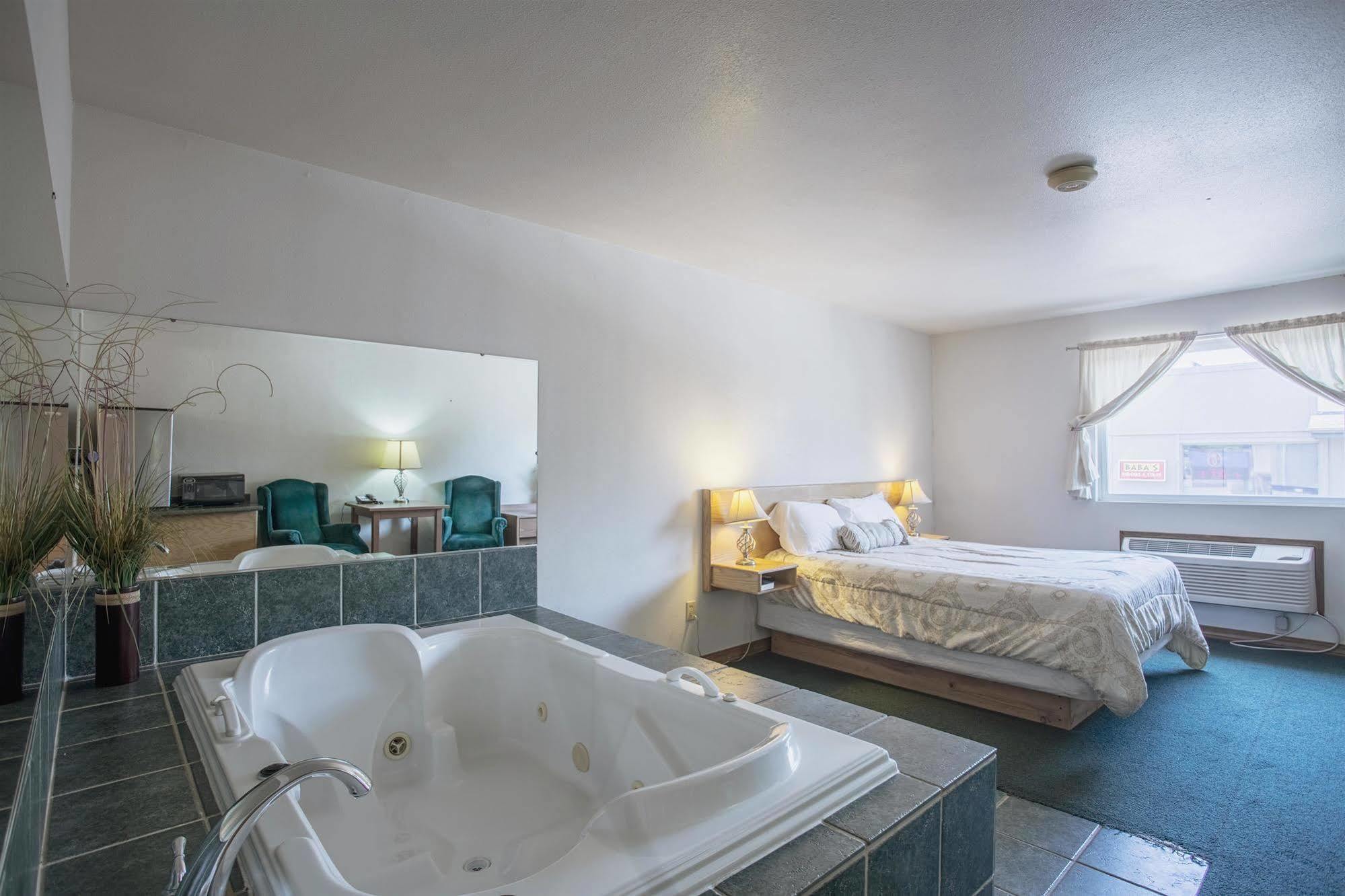 Budget Inn Missoula East Экстерьер фото